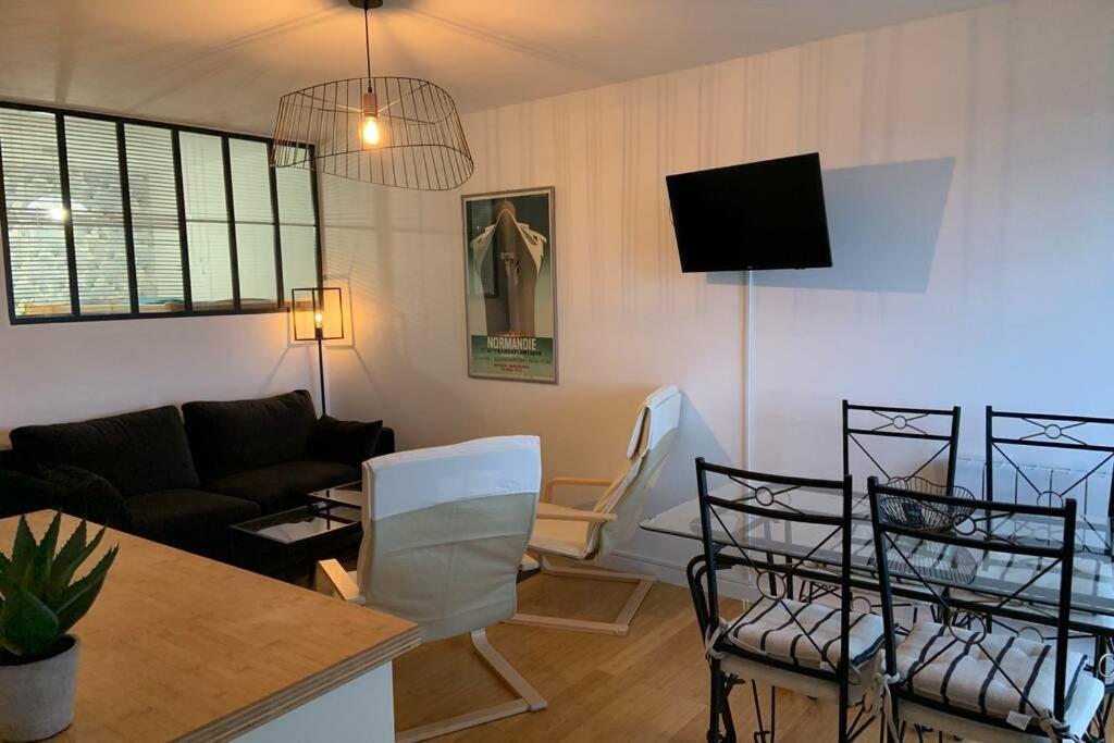 Trouville-Apt Renove-Balcon Magnifique Vue Mer المظهر الخارجي الصورة