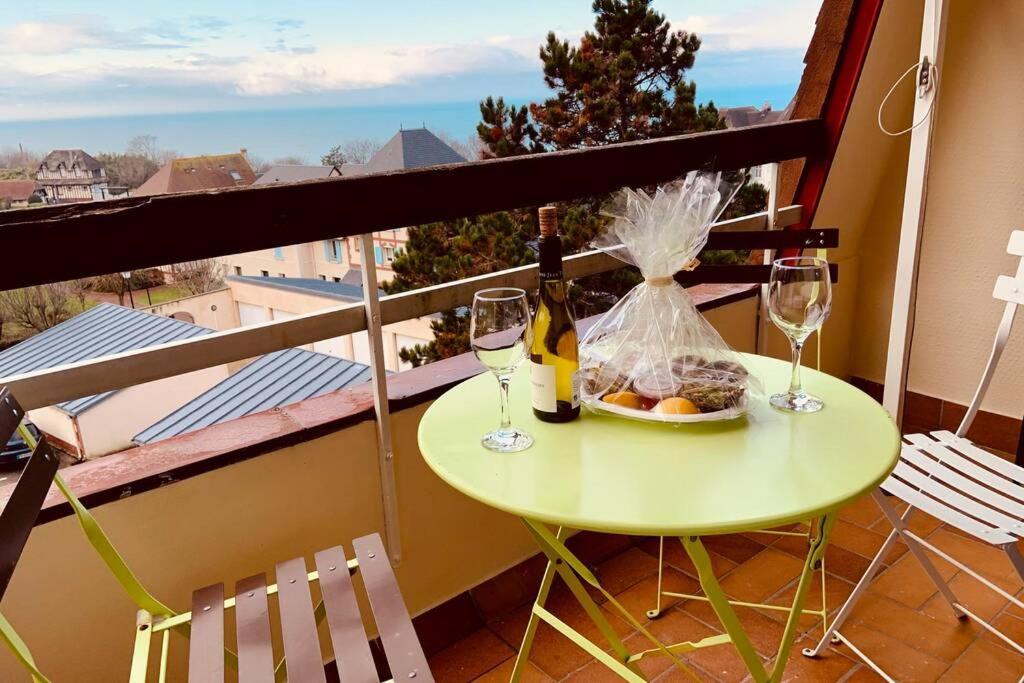 Trouville-Apt Renove-Balcon Magnifique Vue Mer المظهر الخارجي الصورة